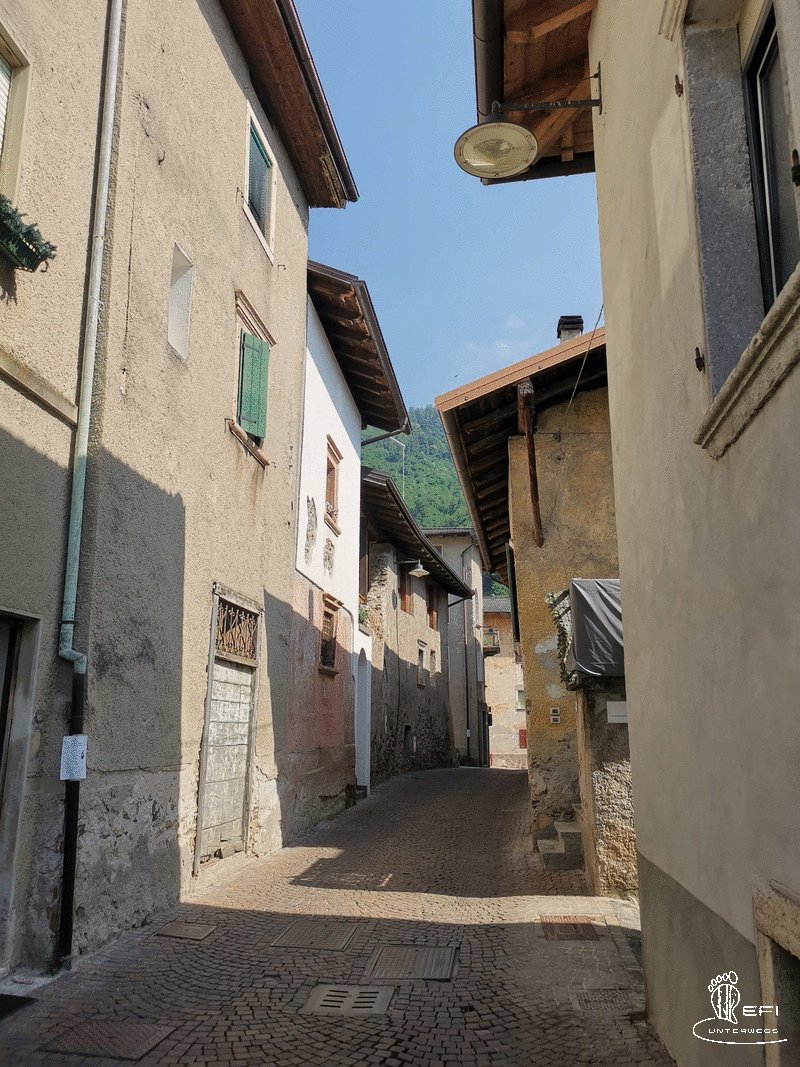 {f:if(condition: notitle, then: '', else: (file.title ?: ''))} {f:if(condition: altText, then: altText, else: (file.alternative ?: (file.title ?: file.name)))}